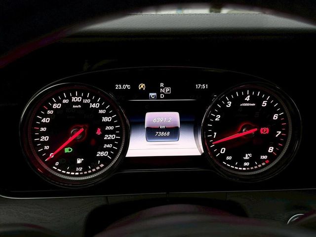 M-BENZ賓士 E200  第6張相片