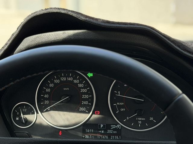 BMW寶馬 320I M SPORT  第9張相片