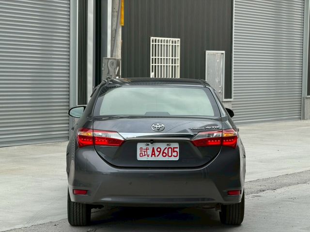TOYOTA豐田 ALTIS  第3張相片