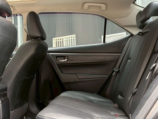 TOYOTA豐田 ALTIS  第9張相片