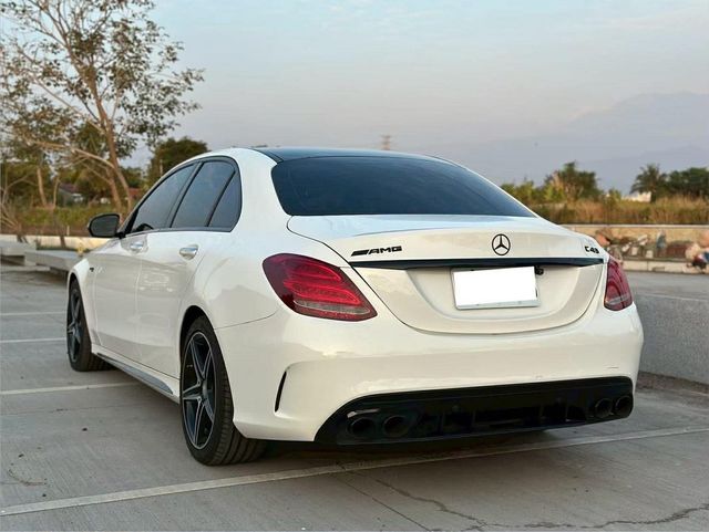 M-BENZ賓士 C450  第2張相片