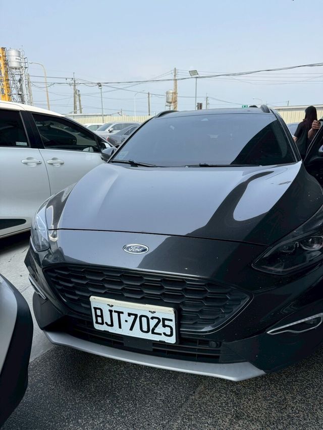 FORD福特 FOCUS ACTIVE  第1張相片