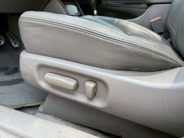 TOYOTA豐田 CAMRY  第9張相片