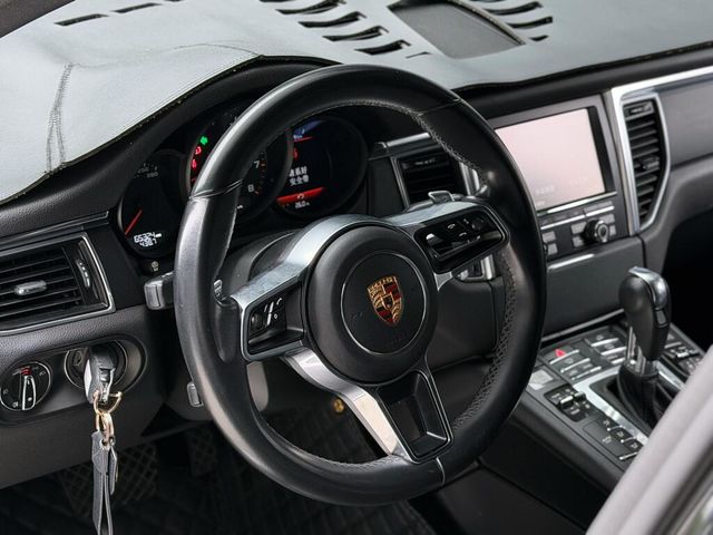 PORSCHE保時捷 MACAN  第12張相片