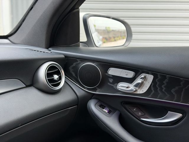 M-BENZ賓士 GLC300  第10張相片