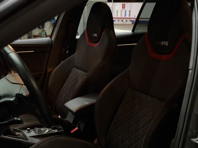 SKODA司科達 OCTAVIA COMBI  第4張相片