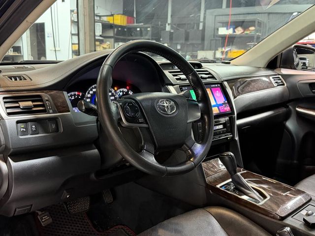 TOYOTA豐田 CAMRY  第3張相片