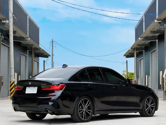 BMW寶馬 330I  第2張相片