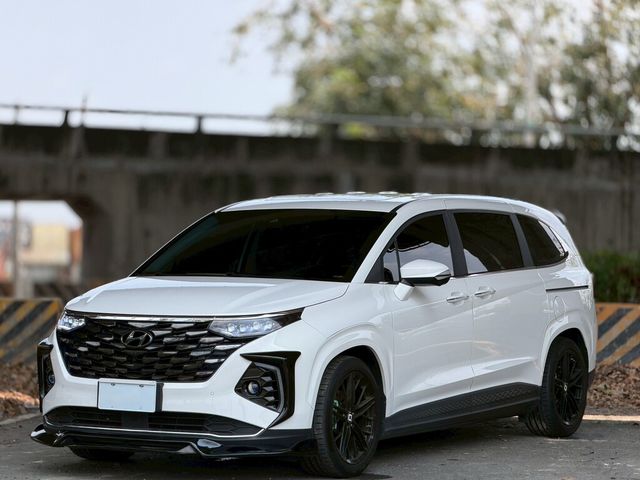 HYUNDAI現代 CUSTIN  第1張相片