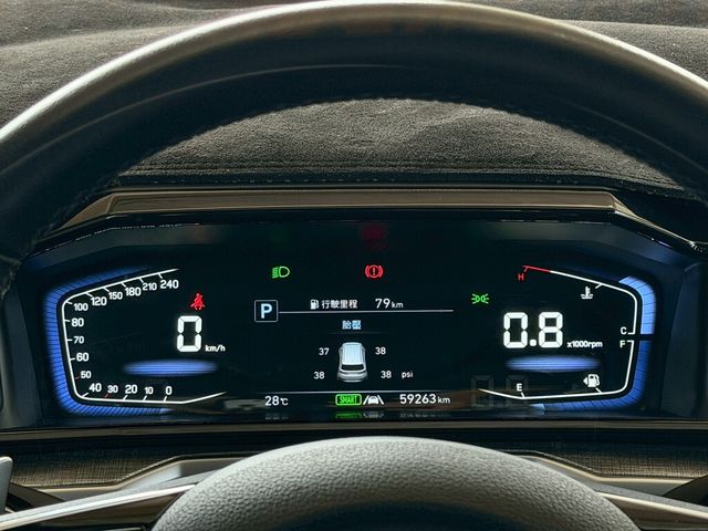 HYUNDAI現代 CUSTIN  第13張相片