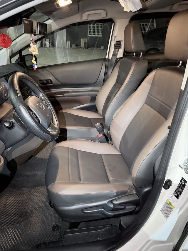 TOYOTA豐田 SIENTA  第3張相片