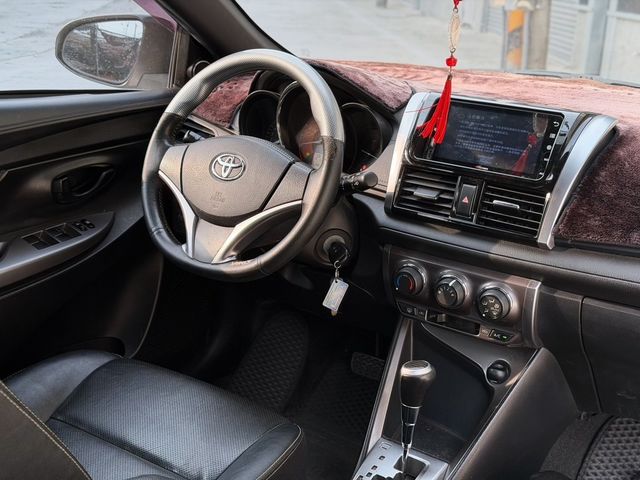 TOYOTA豐田 YARIS  第3張相片