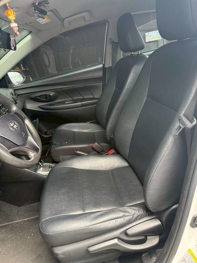 TOYOTA豐田 YARIS  第7張相片