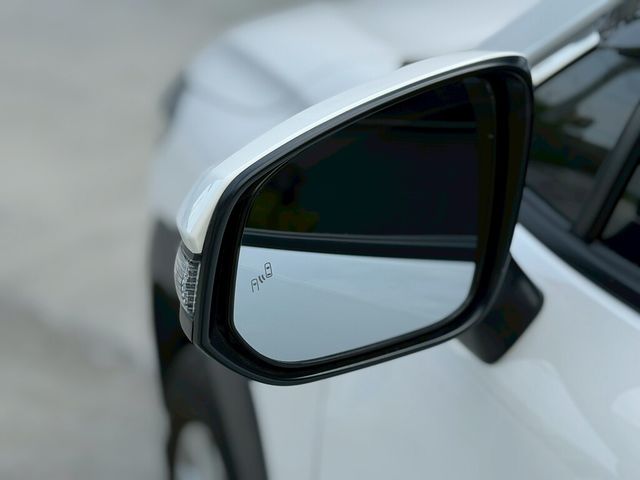 TOYOTA豐田 COROLLA CROSS  第10張相片