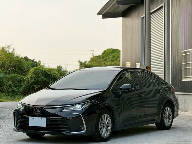 TOYOTA豐田 ALTIS  第1張相片