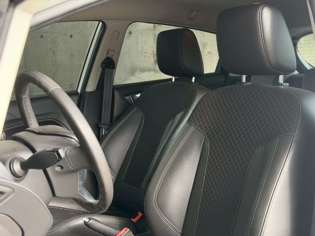 FORD福特 FIESTA  第6張相片