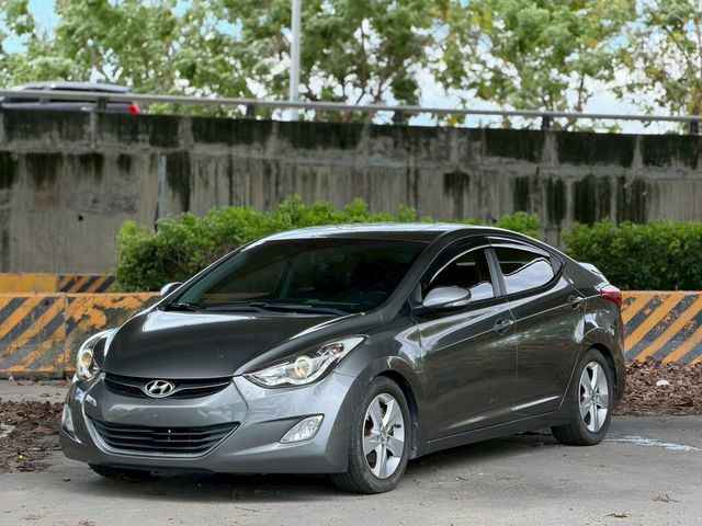 HYUNDAI現代 ELANTRA  第1張相片