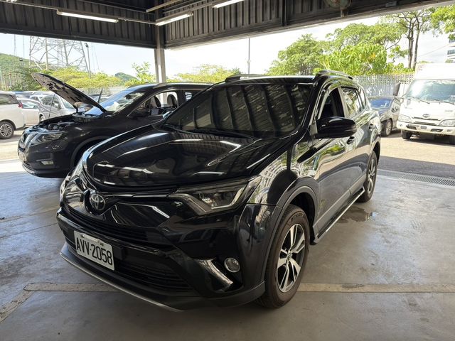 TOYOTA豐田 RAV4  第1張相片