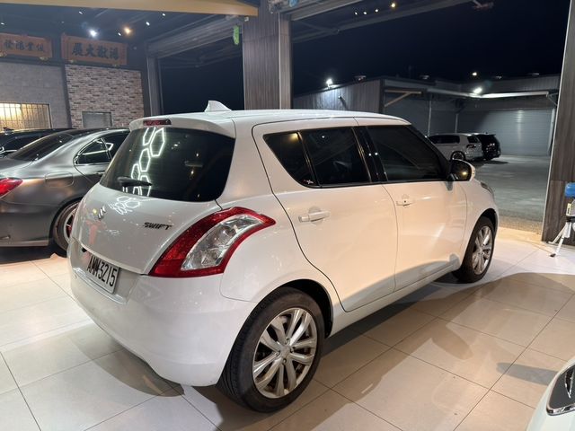 SUZUKI鈴木 SWIFT  第4張相片