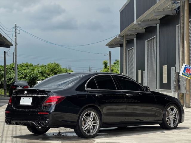M-BENZ賓士 E300  第2張相片