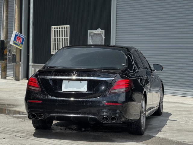 M-BENZ賓士 E300  第4張相片
