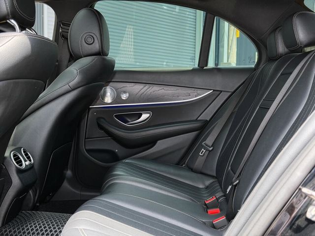 M-BENZ賓士 E300  第9張相片