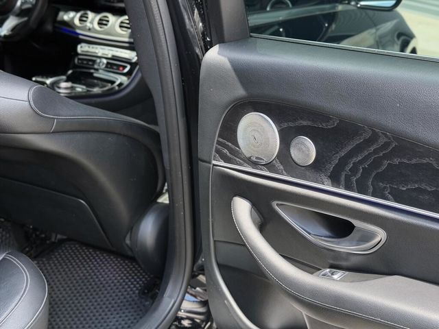 M-BENZ賓士 E300  第10張相片