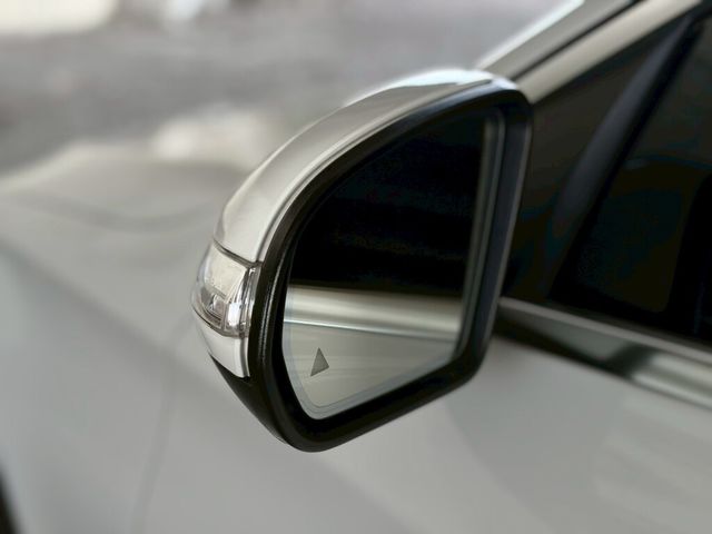M-BENZ賓士 C300  第14張相片