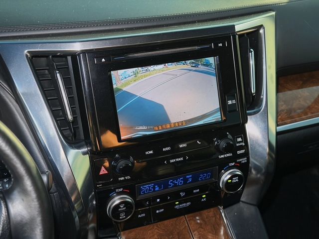 TOYOTA豐田 ALPHARD  第5張相片
