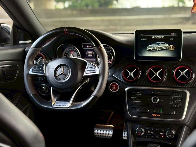 M-BENZ賓士 CLA45 AMG  第12張相片
