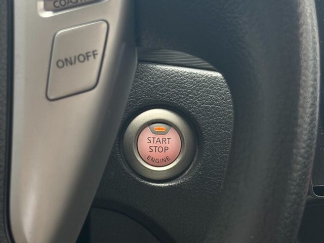 NISSAN日產 TIIDA  第8張相片