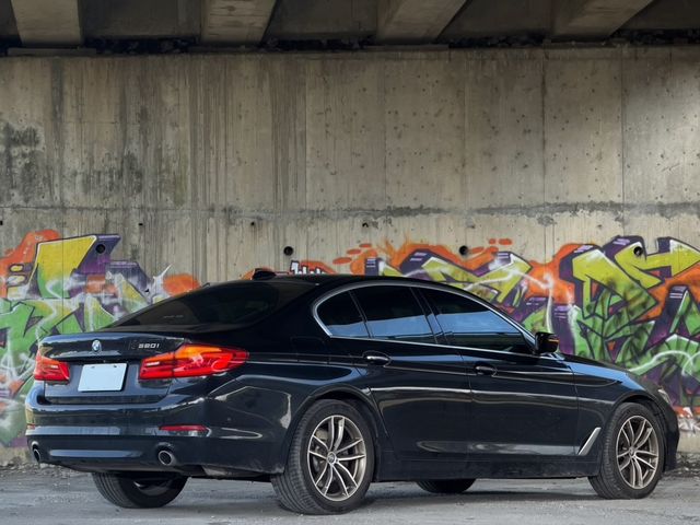 BMW寶馬 520I  第2張相片