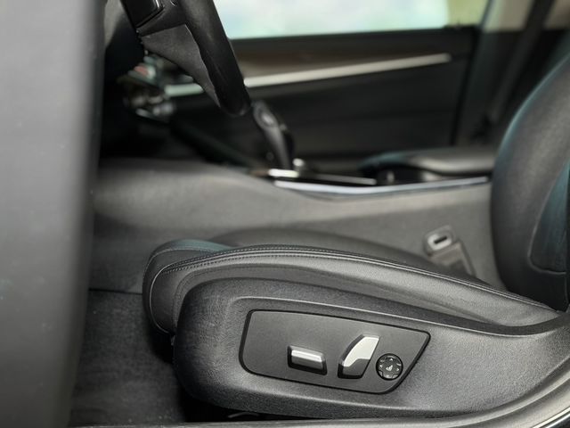 BMW寶馬 520I  第4張相片