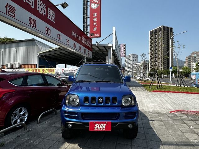 ✨2011年 SUZUKI JIMNY✨倒車顯影✨ABS防鎖死煞車系統✨防盜✨雙螢幕多合一影音系統✨里程保證✨實車實價  第2張相片