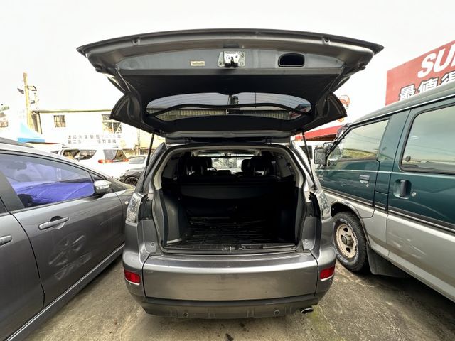 ✨2008年 中華 Outlander 2.4 4WD 旗艦型✨倒車顯影✨天窗✨倒車雷達✨多合一影音✨里程保證✨實車實價  第12張相片
