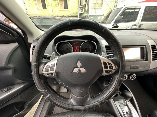 ✨2008年 中華 Outlander 2.4 4WD 旗艦型✨倒車顯影✨天窗✨倒車雷達✨多合一影音✨里程保證✨實車實價  第13張相片