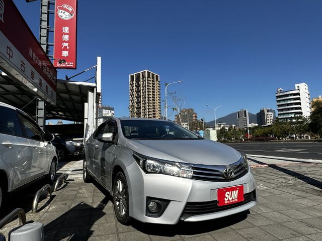 ✨2015年 TOYOTA ALTIS 1.8經典版✨僅跑3.8萬公里✨恆溫✨電動後視鏡✨里程保證✨實車實價  第3張相片