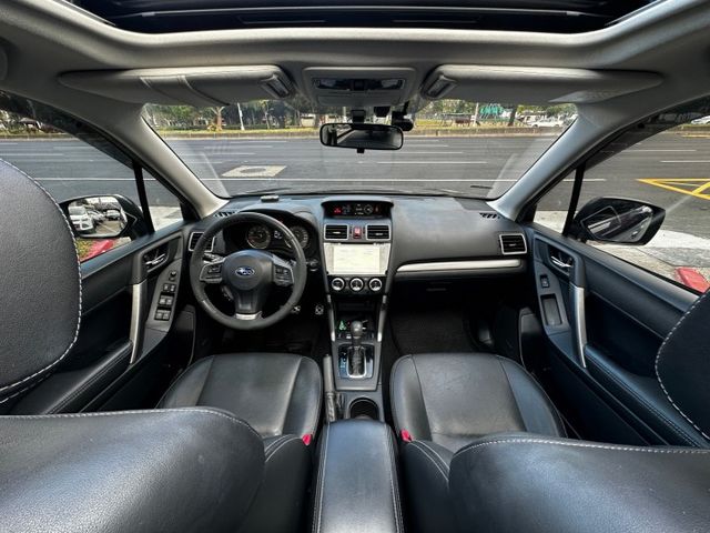 ✨2015年 Subaru Forester 2.0 XT Prem✨倒車顯影✨全景天窗✨電尾門✨里程保證✨實車實價  第15張相片