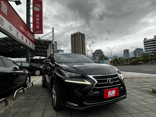 ✨2014年 NX300h✨免KEY✨倒車顯影✨方向快控鍵✨多合一影音系統✨里程保證✨實車實價  第3張相片