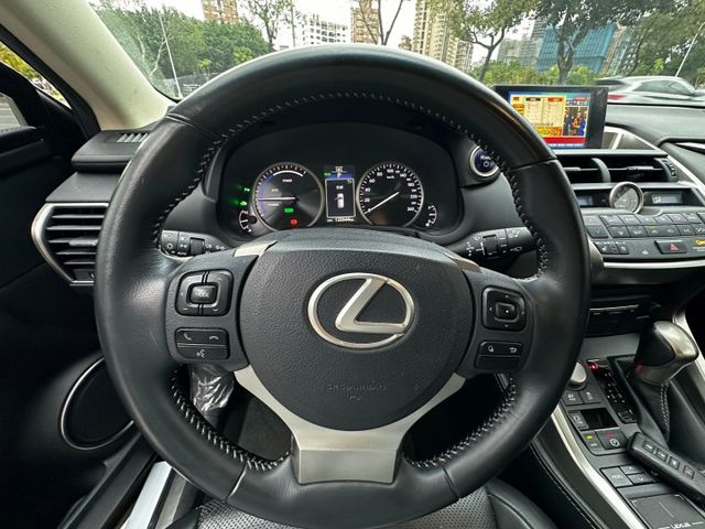 ✨2014年 NX300h✨免KEY✨倒車顯影✨方向快控鍵✨多合一影音系統✨里程保證✨實車實價  第13張相片