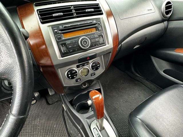 ✨2010年 NISSAN GRAND LIVINA 1.8B✨稀有七人座✨恆溫空調✨里程保證✨實車實價  第15張相片