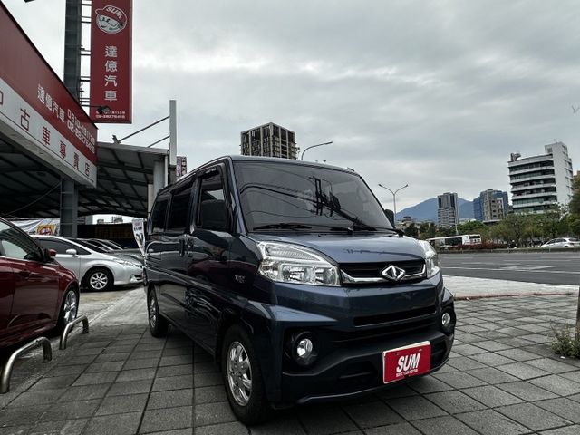 ✨2019年 中華 菱利 A180 1.5✨稀有自排 8人座改5人座✨盲點偵測✨定速✨倒車雷達✨里程保證✨實車實價  第3張相片