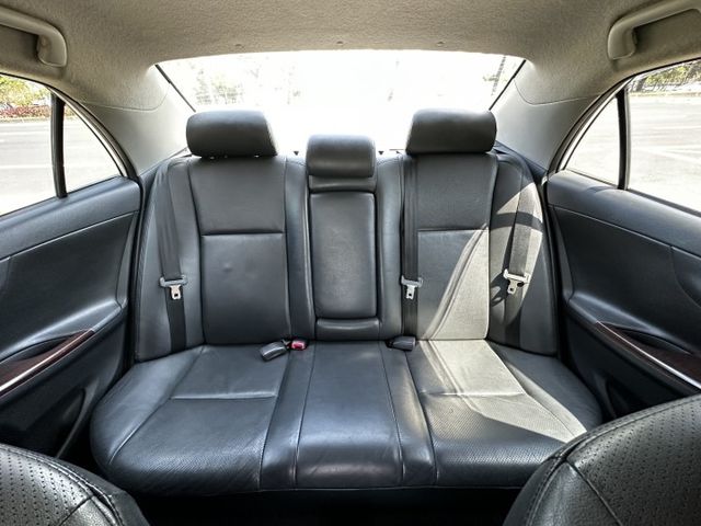 ✨2011年 TOYOTA ALTIS✨倒車顯影✨定速✨恆溫✨後座分離倒覆✨多合一影音系統✨里程保證✨實車實價  第11張相片