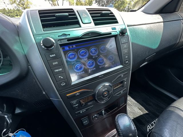 ✨2011年 TOYOTA ALTIS✨倒車顯影✨定速✨恆溫✨後座分離倒覆✨多合一影音系統✨里程保證✨實車實價  第16張相片