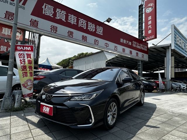 ✨2021年 TOYOTA ALTIS 1.8豪華版✨僅跑2.3萬公里✨倒車顯影✨ACC跟車✨恆溫✨里程保證✨實車實價  第1張相片