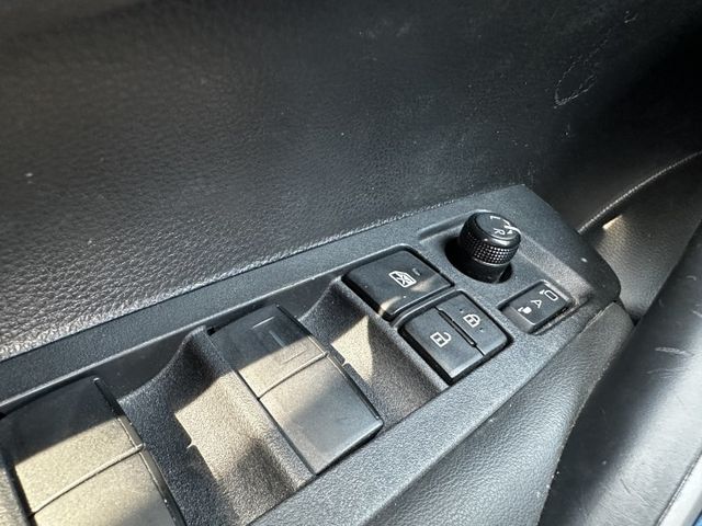 ✨2021年 TOYOTA ALTIS 1.8豪華版✨僅跑2.3萬公里✨倒車顯影✨ACC跟車✨恆溫✨里程保證✨實車實價  第15張相片