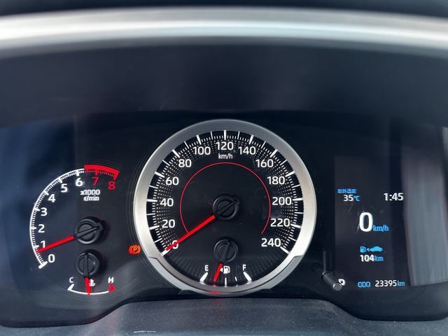 ✨2021年 TOYOTA ALTIS 1.8豪華版✨僅跑2.3萬公里✨倒車顯影✨ACC跟車✨恆溫✨里程保證✨實車實價  第17張相片