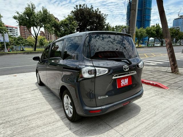 ✨2018年 TOYOTA SIENTA 七人座✨安卓機✨恆溫空調✨免鑰匙✨中控螢幕✨里程保證✨實車實價  第4張相片