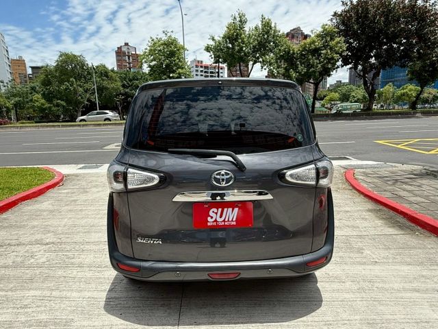 ✨2018年 TOYOTA SIENTA 七人座✨安卓機✨恆溫空調✨免鑰匙✨中控螢幕✨里程保證✨實車實價  第5張相片