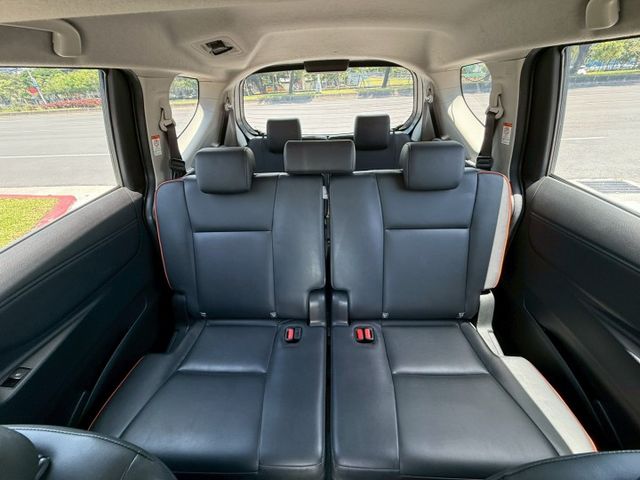 ✨2018年 TOYOTA SIENTA 七人座✨安卓機✨恆溫空調✨免鑰匙✨中控螢幕✨里程保證✨實車實價  第10張相片